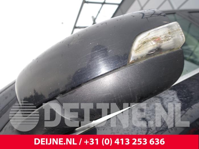 Volvo XC60 I 2.4 D5 20V 205 AWD Sloopvoertuig (2011, Zwart)