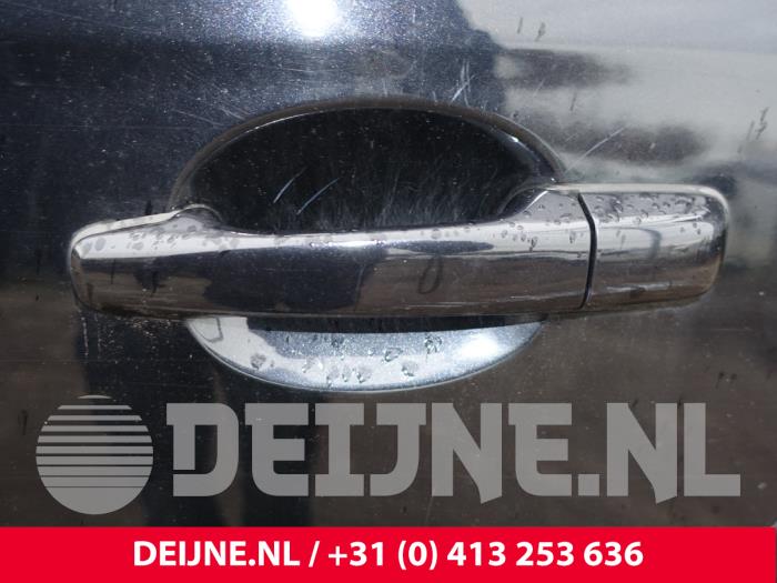 Volvo XC60 I 2.4 D5 20V 205 AWD Sloopvoertuig (2011, Zwart)