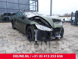 Tesla Model S Steuergerät Kühlung O264653 Spenderfahrzeug
