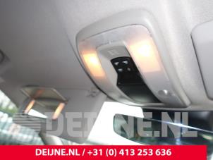 Volvo XC60 I 2.0 D4 16V Sloopvoertuig (2015, Zilvergrijs)