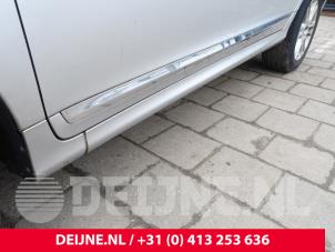 Volvo XC60 I 2.0 D4 16V Sloopvoertuig (2015, Zilvergrijs)