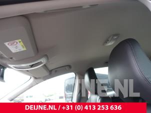 Volvo XC60 I 2.0 D4 16V Sloopvoertuig (2015, Zilvergrijs)