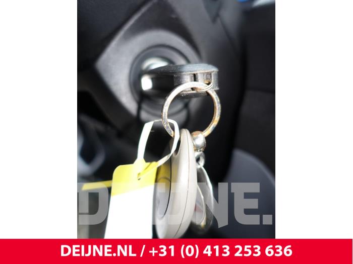 Ford Transit 2.0 TDCi 16V Eco Blue 130 Sloopvoertuig (2017, Wit)