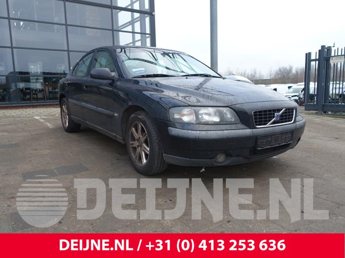 Volvo S60 I 2.4 20V 140 Sloopvoertuig (2003, Zwart)