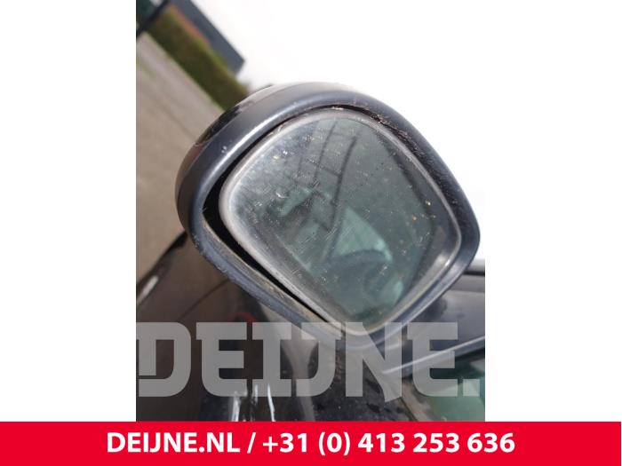 Volvo S60 I 2.4 20V 140 Sloopvoertuig (2003, Zwart)