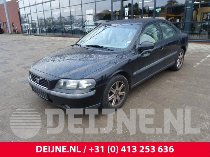 Volvo S60 I 2.4 20V 140 Sloopvoertuig (2003, Zwart)