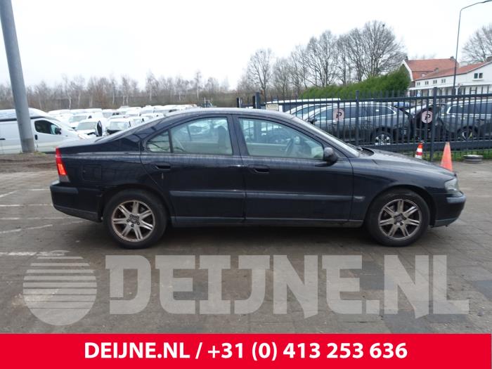 Volvo S60 I 2.4 20V 140 Sloopvoertuig (2003, Zwart)