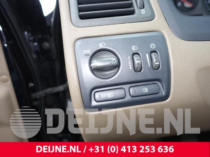 Volvo S60 I 2.4 20V 140 Sloopvoertuig (2003, Zwart)