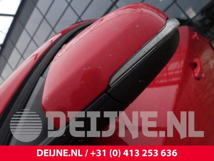 Volvo V60 I 2.0 D3 20V Sloopvoertuig (2014, Rood)