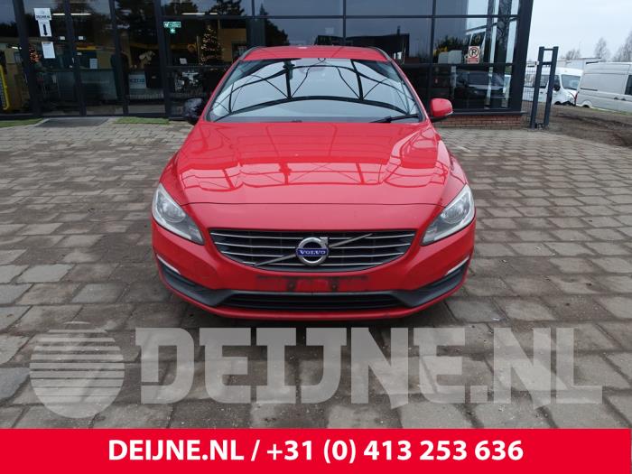 Volvo V60 I 2.0 D3 20V Sloopvoertuig (2014, Rood)