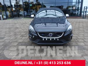 Volvo V40 12-