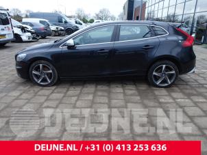 Volvo V40 12-