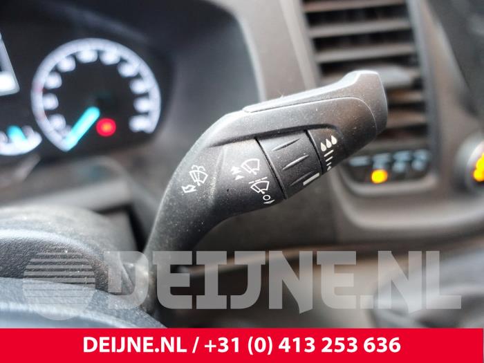 Ford Transit Custom 2.0 TDCi 16V Eco Blue 130 mHEV Sloopvoertuig (2020, Wit)