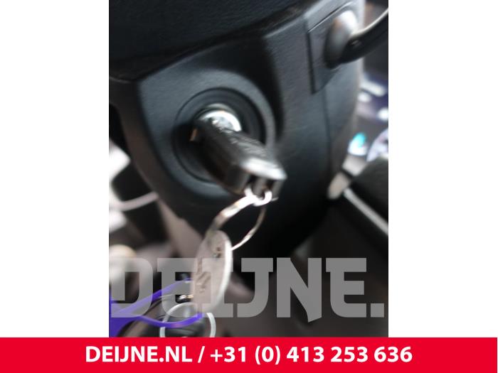 Ford Transit Custom 2.0 TDCi 16V Eco Blue 130 mHEV Sloopvoertuig (2020, Wit)