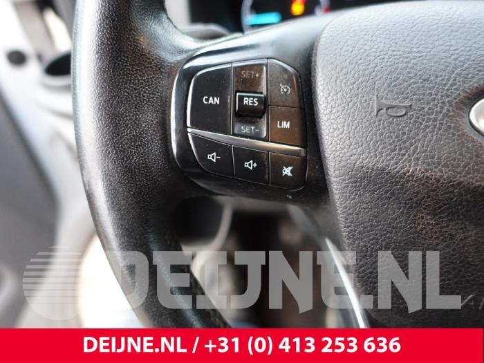 Ford Transit Custom 2.0 TDCi 16V Eco Blue 130 mHEV Sloopvoertuig (2020, Wit)