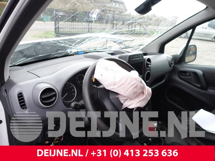 Peugeot Partner 1.6 BlueHDi 100 Sloopvoertuig (2017, Wit)