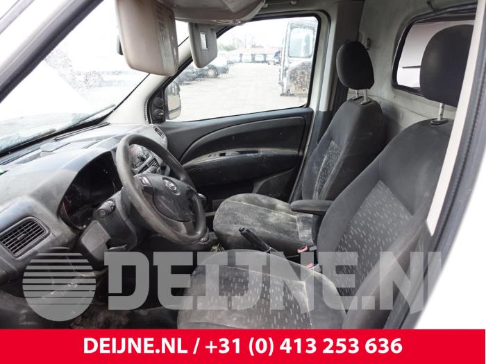 Opel Combo 1.3 CDTI 16V ecoFlex Sloopvoertuig (2014, Wit)