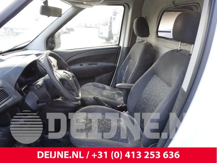 Opel Combo 1.3 CDTI 16V ecoFlex Sloopvoertuig (2014, Wit)