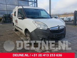 Opel Combo Power steering pump O243721 Donor vehicle