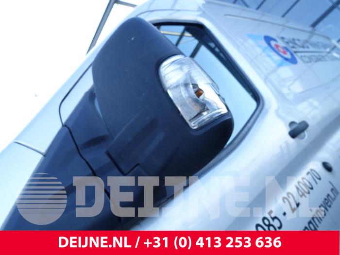 Ford Transit 2.2 TDCi 16V Sloopvoertuig (2015, Zilvergrijs)