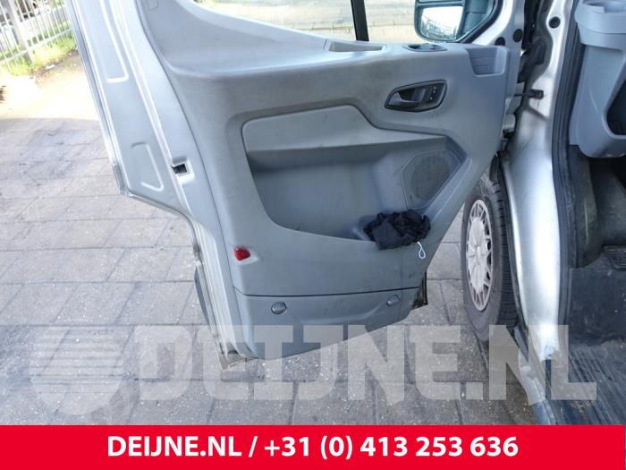 Ford Transit 2.2 TDCi 16V Sloopvoertuig (2015, Zilvergrijs)