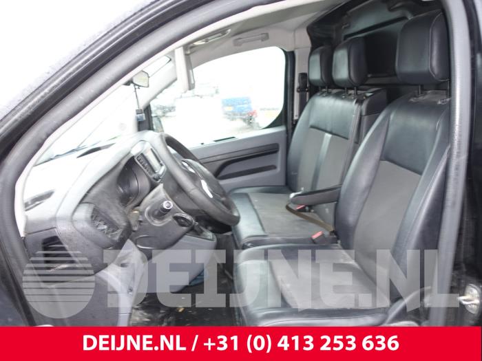 Peugeot Expert 1.5 BlueHDi 100 Sloopvoertuig (2021, Zwart)