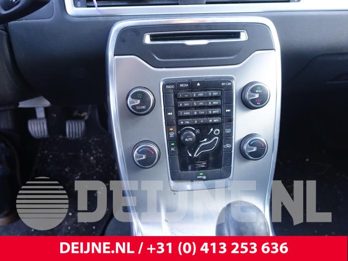 Volvo V70 1.6 DRIVe,D2 Sloopvoertuig (2011, Zwart)