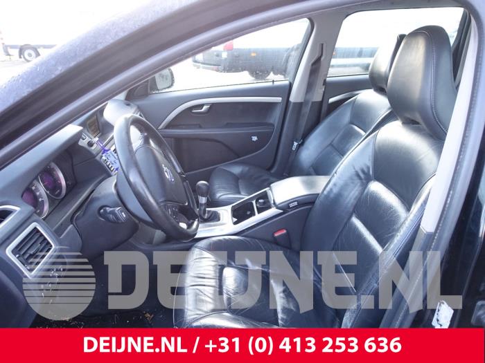 Volvo V70 1.6 DRIVe,D2 Sloopvoertuig (2011, Zwart)