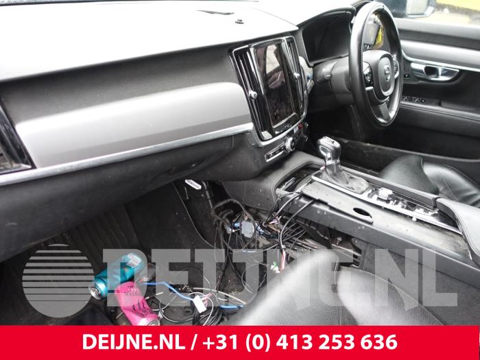 Volvo V90 II 2.0 T6 16V AWD Sloopvoertuig (2020, Grijs)