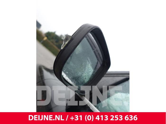 Volvo XC60 I 2.0 D4 16V Sloopvoertuig (2017, Zwart)