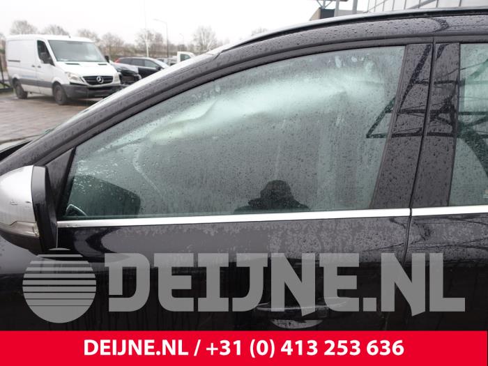 Volvo XC60 I 2.0 D4 16V Sloopvoertuig (2017, Zwart)