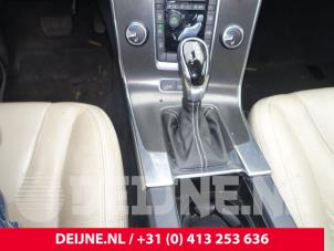 Volvo V60 I 2.4 D6 20V Plug-in Hybrid AWD Sloopvoertuig (2013, Zwart)