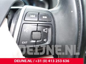 Volvo V60 I 2.4 D6 20V Plug-in Hybrid AWD Sloopvoertuig (2013, Zwart)