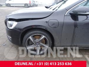 Volvo V60 I 2.4 D6 20V Plug-in Hybrid AWD Sloopvoertuig (2013, Zwart)