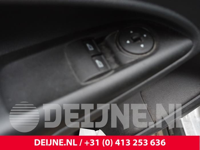 Ford Transit Connect 1.0 EcoBoost 12V Sloopvoertuig (2014, Zilvergrijs)