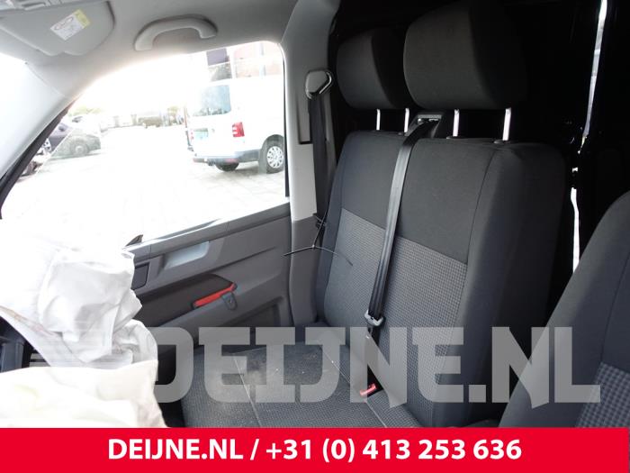 Volkswagen Transporter T6 2.0 TDI Sloopvoertuig (2021, Zwart)