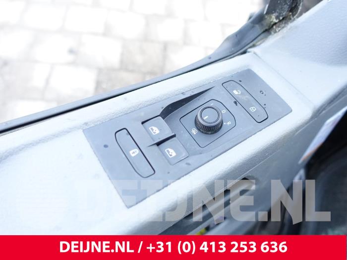 Volkswagen Transporter T6 2.0 TDI Sloopvoertuig (2021, Zwart)