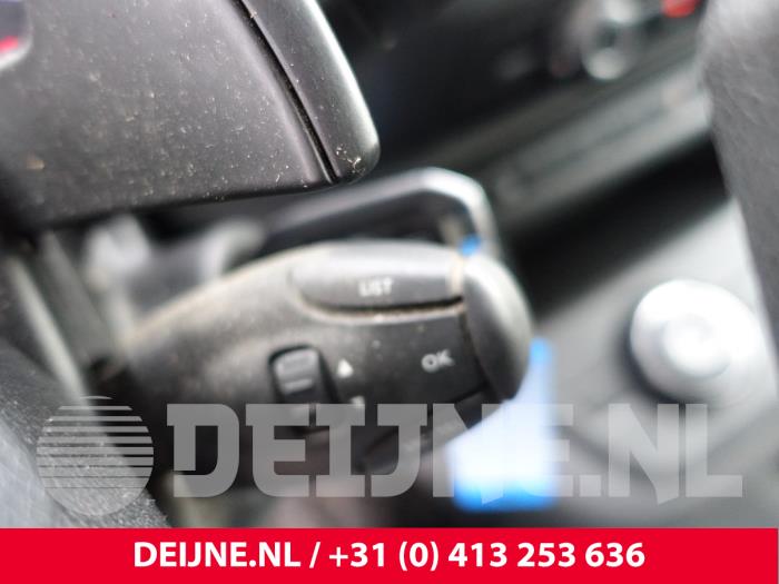 Peugeot Expert 2.0 Blue HDi 180 16V Sloopvoertuig (2019, Zwart)