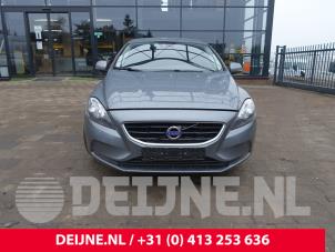 Volvo V40 12-