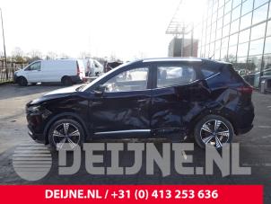 MG ZS 17-