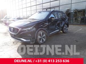 MG ZS 17-