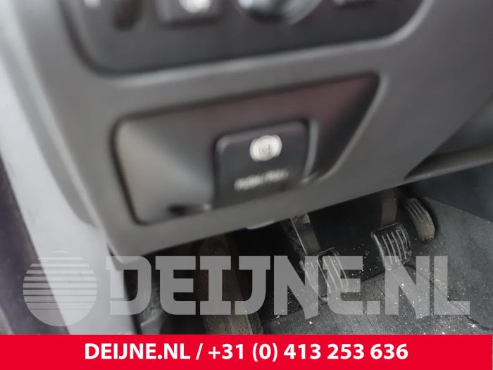 Volvo V70 2.0 D 16V Sloopvoertuig (2008, Zwart)
