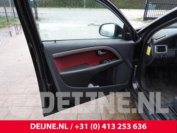 Volvo V70 2.0 D 16V Sloopvoertuig (2008, Zwart)