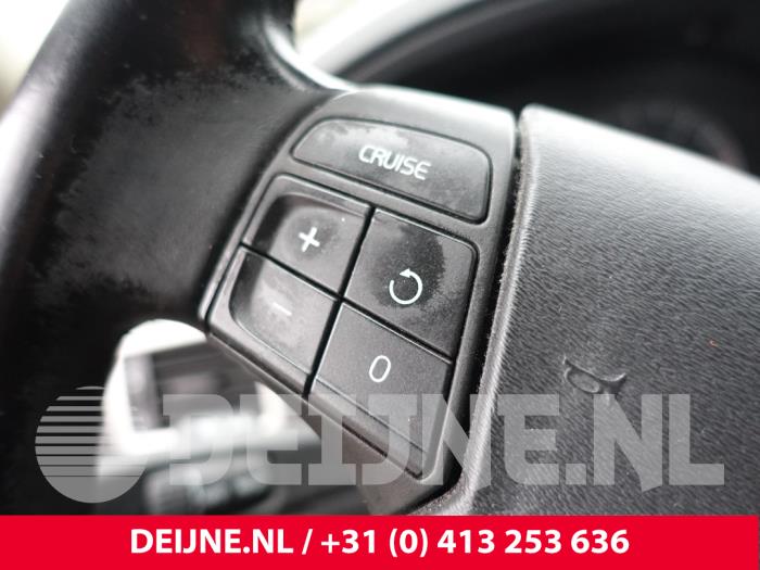 Volvo V70 2.0 D 16V Sloopvoertuig (2008, Zwart)
