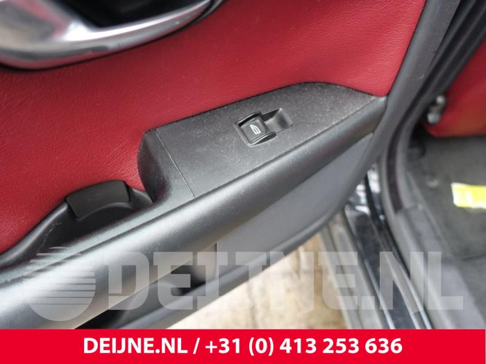 Volvo V70 2.0 D 16V Sloopvoertuig (2008, Zwart)