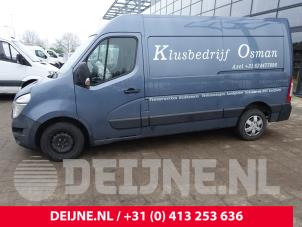 Nissan NV400 11-