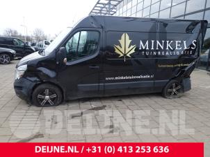 Nissan NV400 11-