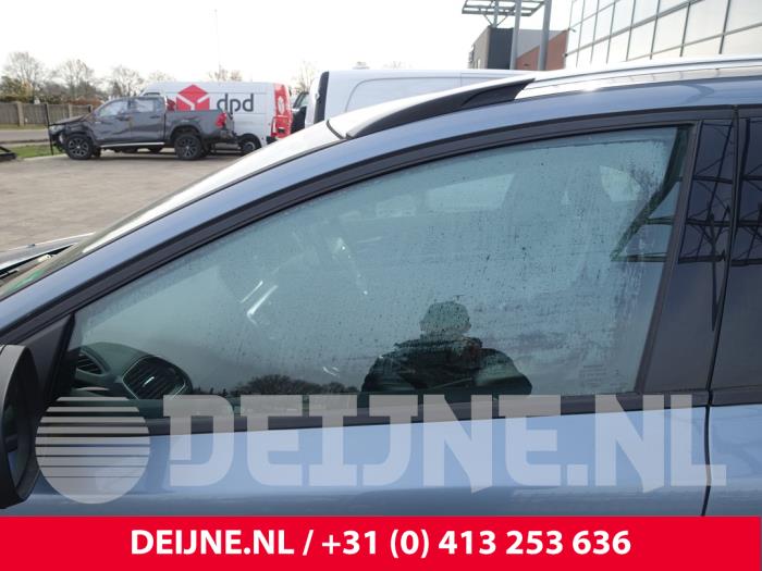 Volvo V40 Cross Country 1.5 T3 16V Geartronic Sloopvoertuig (2017, Blauw)