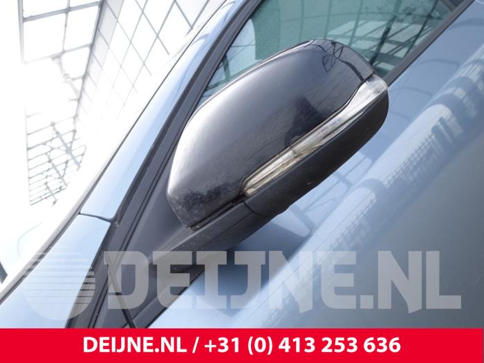 Volvo V40 Cross Country 1.5 T3 16V Geartronic Sloopvoertuig (2017, Blauw)