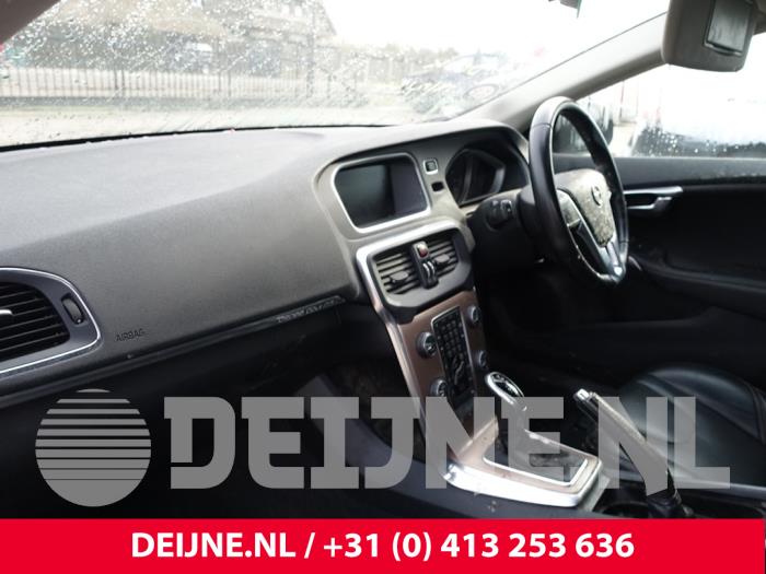 Volvo V40 Cross Country 1.5 T3 16V Geartronic Sloopvoertuig (2017, Blauw)